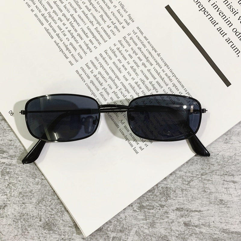 Small Square Metal Retro Sunglasses