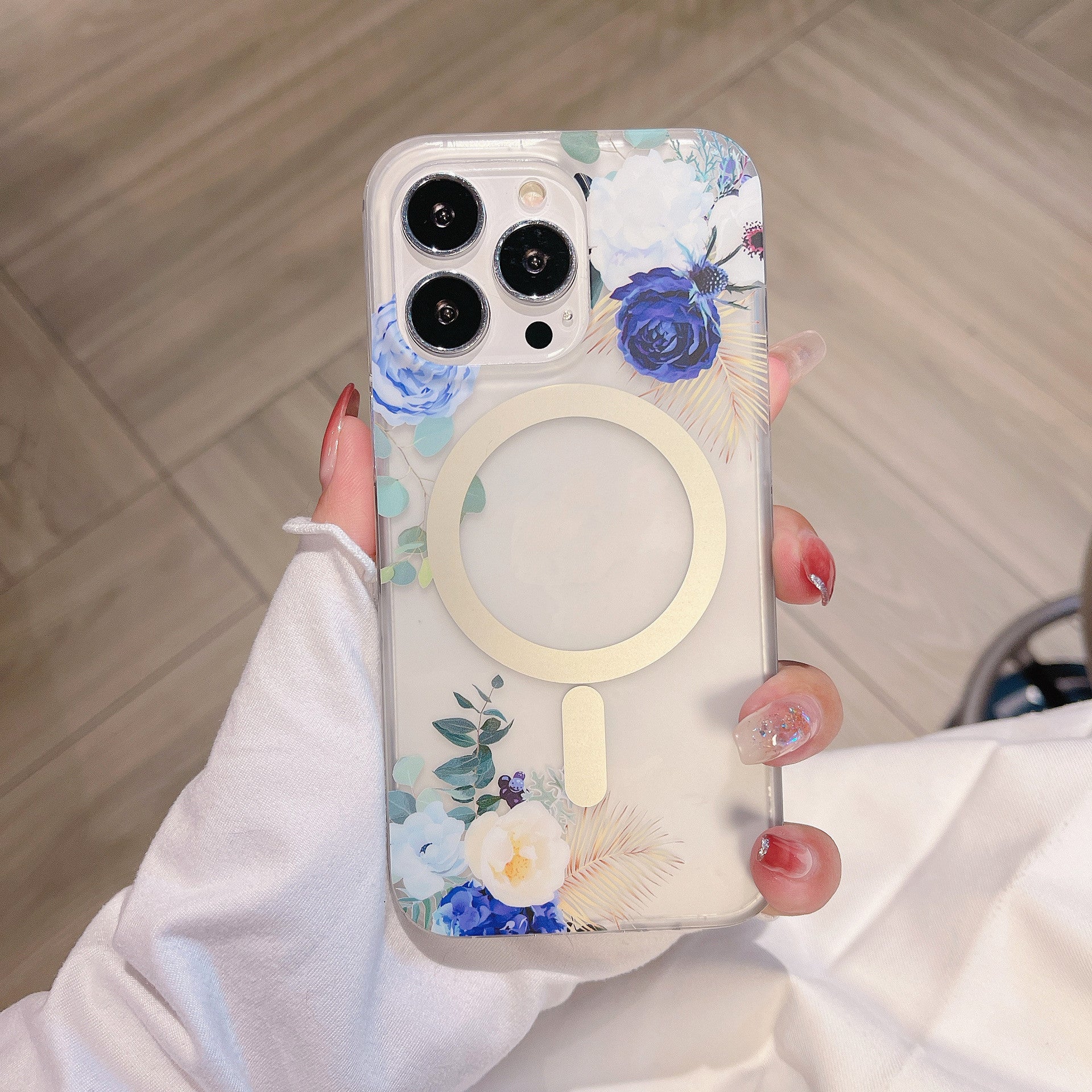 Magnetic Suction Clear Frosted Flower Phone Case