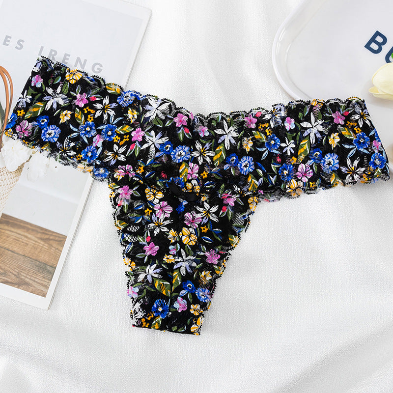 Women's Sexy Low Waisted Lace Printed Thong