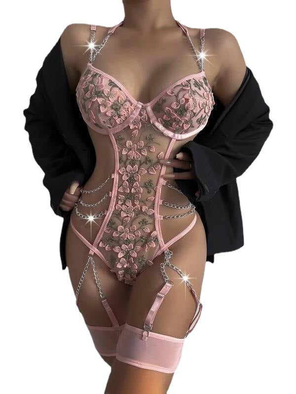 European And American Underwear Lace Embroidery Metal