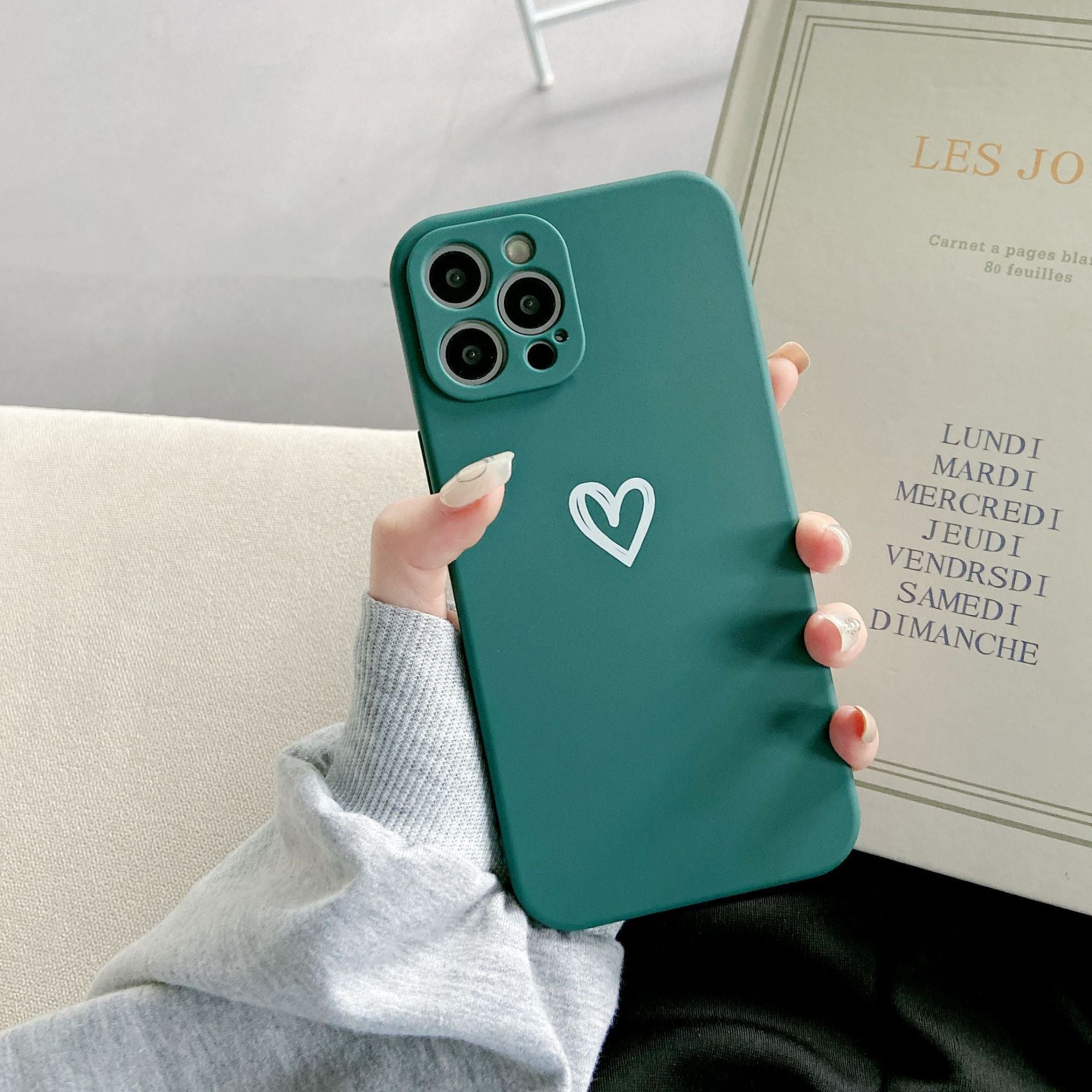 Simple Love Fine Hole Soft Shell Straight Edge Phone Case