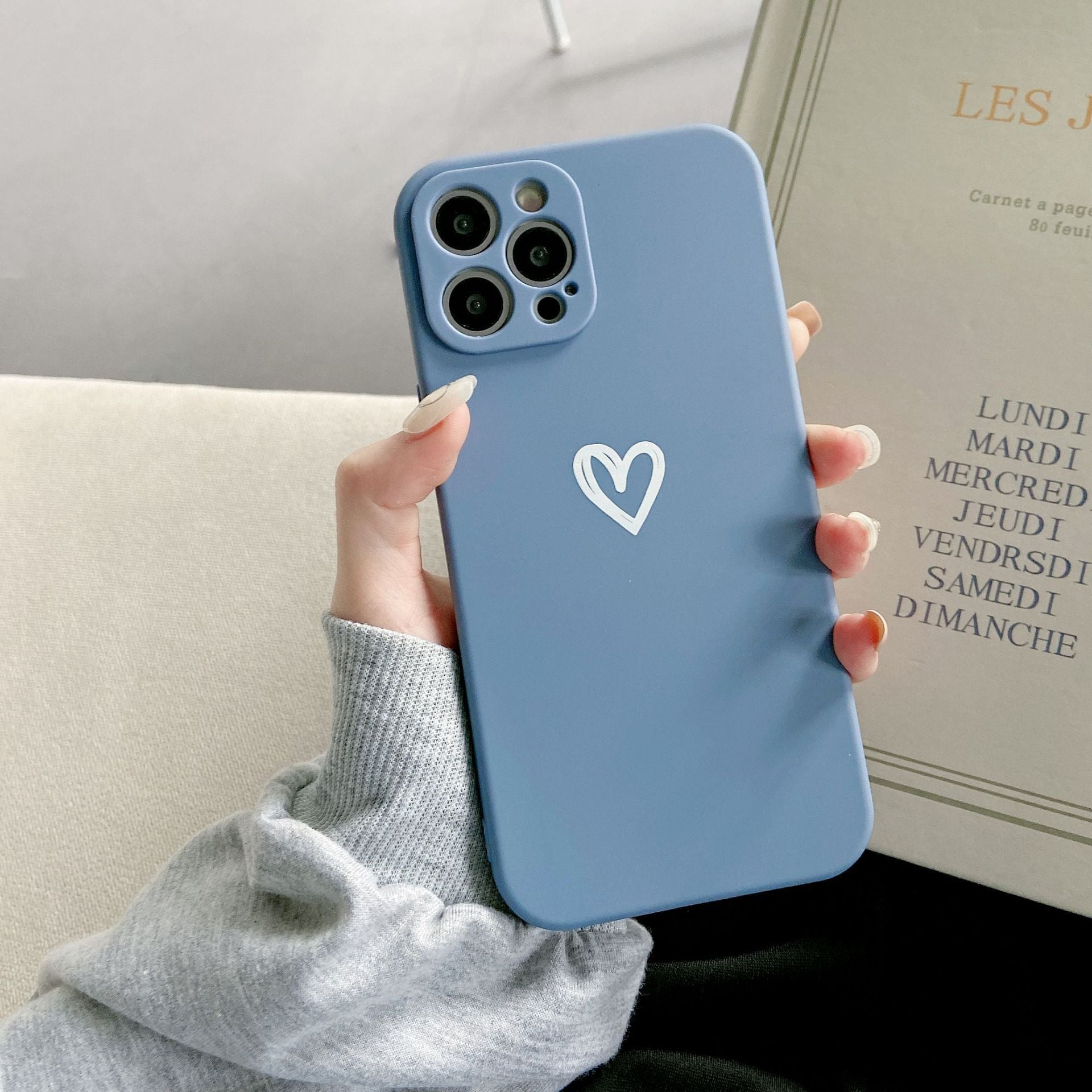 Simple Love Fine Hole Soft Shell Straight Edge Phone Case