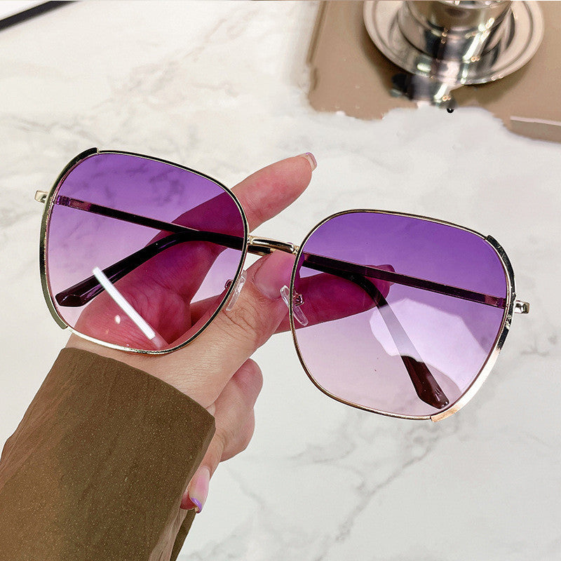 Men's And Women's Fashionable UV Protection And Slimming Sun Glasses